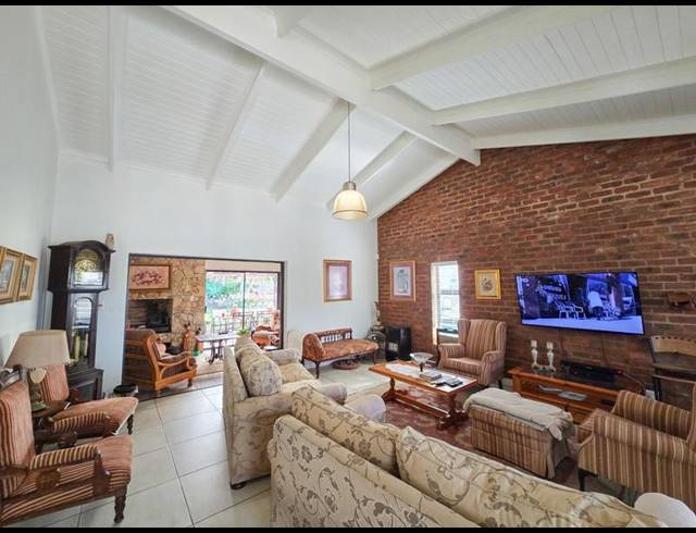 3 BEDROOM HOUSE FOR SALE IN STILBAAI-WES